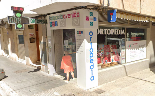 Foto de fachada de la Farmacia Sagunto